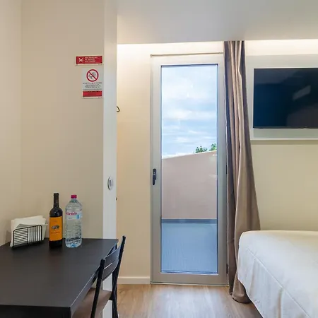 The Jolie - Apartment Porto Moniz