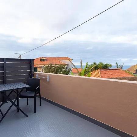 The Jolie - Apartment