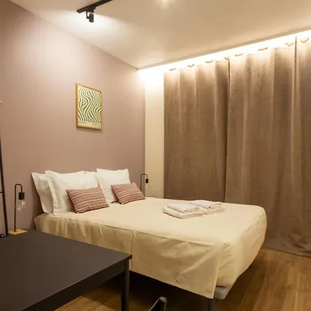 The Jolie - * 莫尼兹港