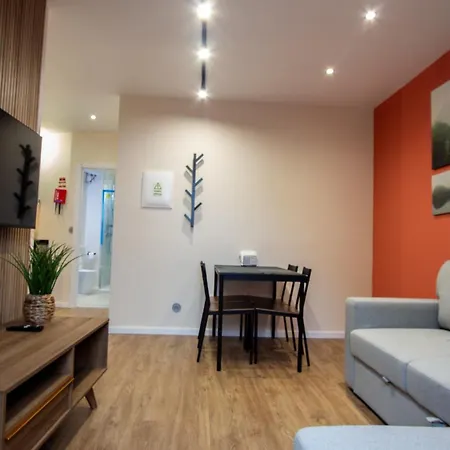 Apartament The Jolie -